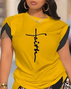 Γυναικείο Κίτρινο Καλοκαιρινό T-Shirt Top με Print Σταυρού Faith και Αντιθετικές Μανσέτες