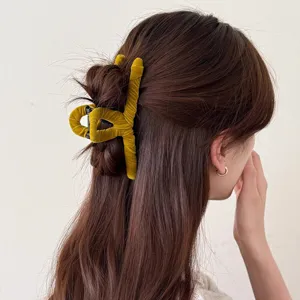 Herbst Winter Samt Kreuz Haarklammer fuer Damen elegante Haargabel Haarschmuck Haaraccessoire