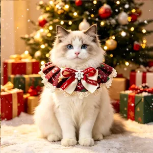 Collier bavoir de Noël pour chat animal de compagnie avec nœud papillon en dentelle festive