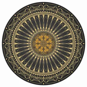 Vue détaillée de tapis rond vintage au motif mandalas complexes noir et or élégant.