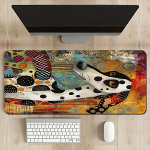 Grand tapis de bureau de souris chien abstrait pour configuration de jeu informatique bureau.