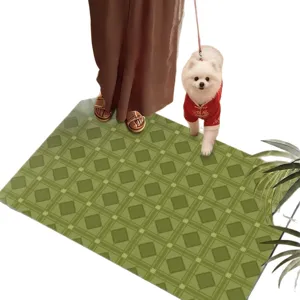 Green retro plaid bath mat, absorbent non-slip floor mat for home bathroom and room decor.