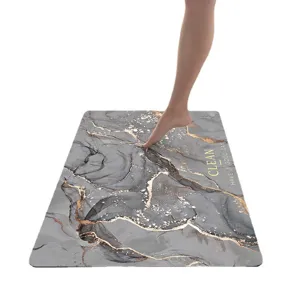 Tapis de bain motif marbre gris, tapis de sol antiderrapant en terre de diatomee salle de bain.