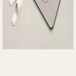 Minimalistische Kieselgur Badematte Detail, moderne saugfähige rutschfeste Fußmatte.