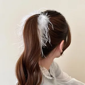 Elegant white feather hair claw clip for women, fluffy ponytail vertical clip headwear.