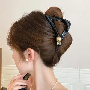 Koreanische Perle Dreieck Haarklammer für Damen elegante Haarnadel Kopfschmuck Zubehör