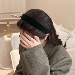 Dark green velvet wide headband for women, chic hair hoop for daily fashion styling and wear.