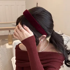Wine red velvet wide headband for women, elegant daily hair hoop fashion hair accessories.