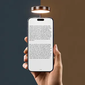 Magnetisches Clip-on-Fülllicht mit einstellbarer Farbtemperatur zum Lesen und Live-Streamen.