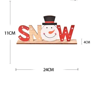 Détail de décoration de table de Noël en bois SNOW montrant une hauteur de 11cm et longueur