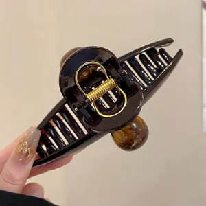 Elegante bruine haarklem met pareldecor, duurzame metalen veer voor dik haar stylen.