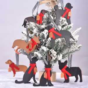 Weihnachten Hund Ornament Holz Hängende Dekoration mit Rotem Schal und Karo-Band für Weihnachtsbaum Deko Party Geschenk