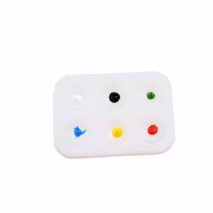 Silicone paint palette with 6 wells, flexible mixing tray for clay doll painting and art crafts.