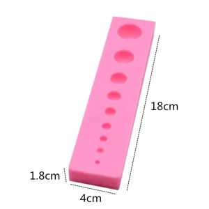 Pink silicone clay mixing mold detail view, dimensions 18x4x1.8 cm for DIY craft works.