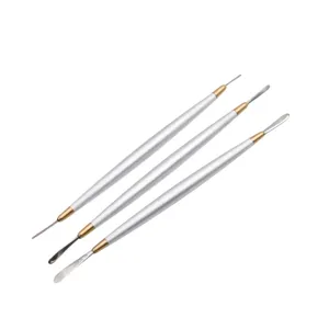 Detailansicht von Fimo Ton Modellierwerkzeug Set, doppelseitige Metall Schnitzwerkzeuge.