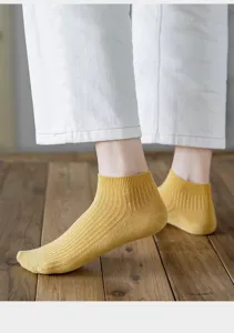 Bequeme Damen Sommer reine Baumwolle atmungsaktive einfarbige kurze Knöchelsocken