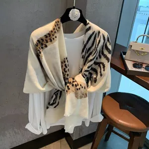 Retro leopard print shawl scarf for women luxury fashion vintage style lightweight chic wrap