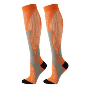 Professional Sports Compression Socks For Running Marathon Fitness Breathable Gradient Compression Mid-Calf Socks