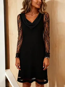 Élégante robe noire pour femme à manches longues en dentelle et col cowl chic et tendance