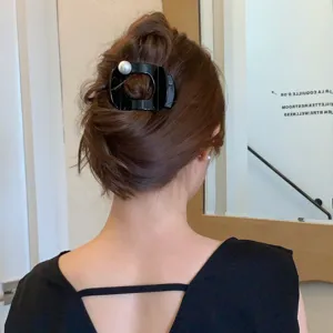 Retro schwarze Haarklammer mit Perle, elegante große Haargreifklammer für Dutt und Zopf.