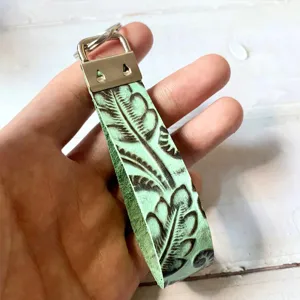 Echtes Leder Schlüsselanhänger western vintage Blumen Prägung Rindsleder Handschlaufe