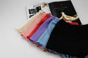 Short de sécurité femme confortable anti-voyeurisme tricot gaufré culotte courte unie.