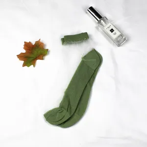 Women summer thin sheer crystal silk boat socks, breathable green and white ankle socks.