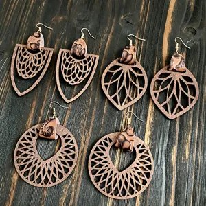 Boucles d'oreilles Mandala Ajourées en Bois Vintage Boho en Cuir Véritable Crochet en Cuivre Boucles d'oreilles Géométriques pour Femmes Bijoux Ethniques