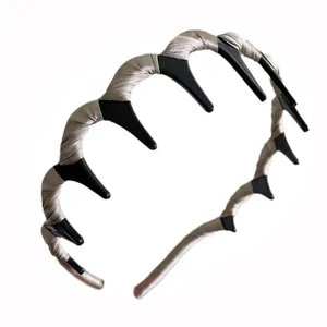 Wavy headband with teeth anti-slip hair hoop elegant satin wrapped fashion hair accessory for women.