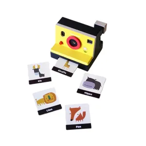 Wooden vintage simulation camera toy set with cognitive animal cards for kids early education.