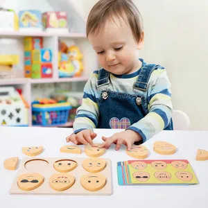 Wooden emotion matching puzzle toy for toddlers, early education cognitive training toy set.