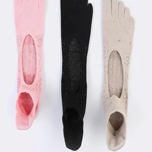 Detailed view of women five toe yoga socks pilates non slip cotton athletic socks three colors.