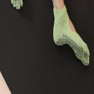 Women five toe yoga socks non slip pilates cotton sports socks green breathable athletic grip foot