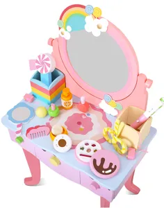 Ensemble de coiffeuse jouet en bois pour filles avec miroir et accessoires colorés vue détaillée.