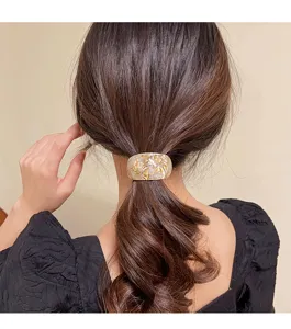 Minimalist elegant hair ring for women summer ponytail holder fashion chic hair accessory detail