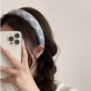 Blaues kariertes Haarband fuer Damen suesses Design stilvoller Haarreif modisches Accessoire