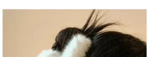 Flauschige weiße Plüsch Haarklammer für Damen, große süße Haarkralle für dicke Haare im Winter
