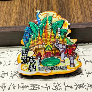 Xishuangbanna souvenir aimant de frigidaire en bois design de dessin anime cadeau creatif.