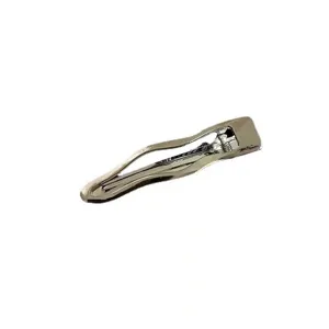Pinza de flequillo de metal plateado accesorio de pelo elegante clip para mujeres.