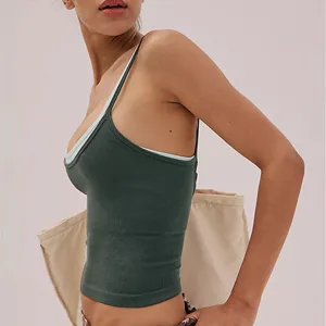 Fake two-piece contrast sports tank top for women, breathable yoga running fitness top.
