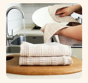 Thickened cotton kitchen tea towel with yarn-dyed striped design, perfect for dish drying and cleaning.