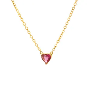Detailed view of the exquisite heart-shaped pink gemstone gold-plated clavicle necklace.
