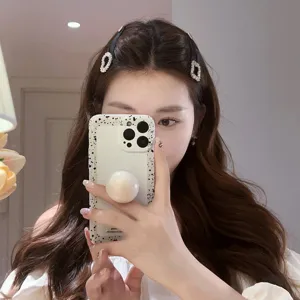 Élégantes pinces à cheveux cœur et strass coréennes pour décorer joliment vos belles franges.