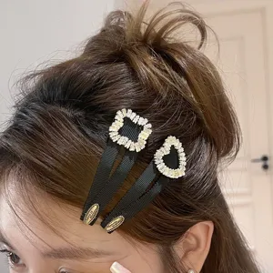 Barrette à Cheveux Coréenne Coeur Carré Strass Ruban Doux Pince BB Épingle à Cheveux Latérale Pour Femmes Accessoires