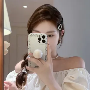 Élégante pince à cheveux latérale en strass perle pour femmes, barrette en cristal chic quotidien.