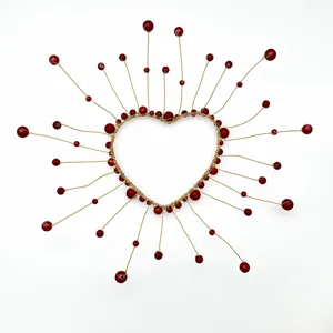 Elegant Iron Wire Artificial Pearl Crown Cake Topper Starburst Heart Round Shape Romantic Birthday Wedding Party Cake Baking Decoration Ornaments