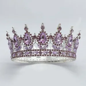 Couronne de mariée baroque diadème avec strass en forme de goutte violet accessoire.