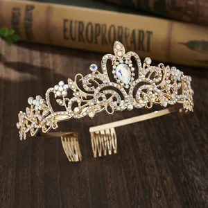 Goldene Kristall Tiara Krone mit bunten Strasssteinen, perfekt für Geburtstag Party Haarschmuck.