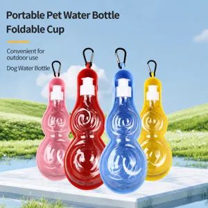 Bottiglia d'Acqua Portatile per Animali Domestici Tazza da Bere per Cani da Viaggio all'Aperto a Forma di Zucca Alimentatore d'Acqua in Plastica per Gatti e Cani Passeggiata