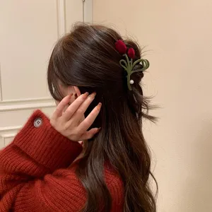 Samt Tulpen Haarklammer für Damen, elegante Herbst Winter Haifischclip Haarschmuck.